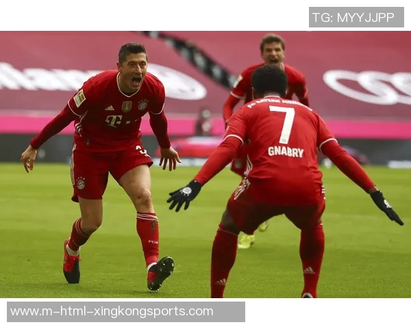 莱万重返德甲对阵拜仁引发球迷愤怒指责其忘恩负义